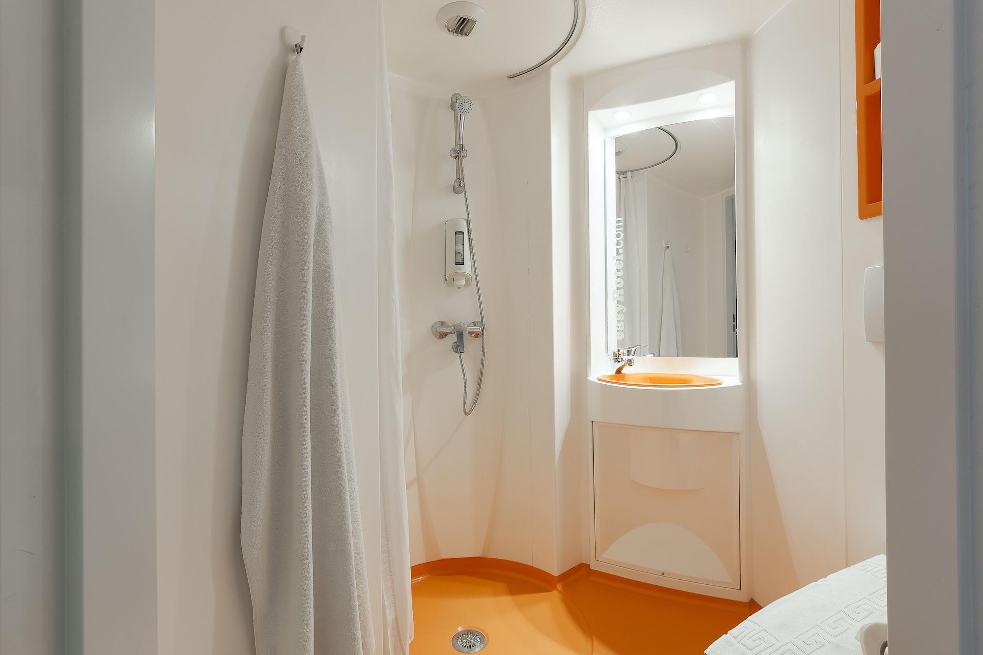 Easyhotel Budapest Oktogon Екстериор снимка