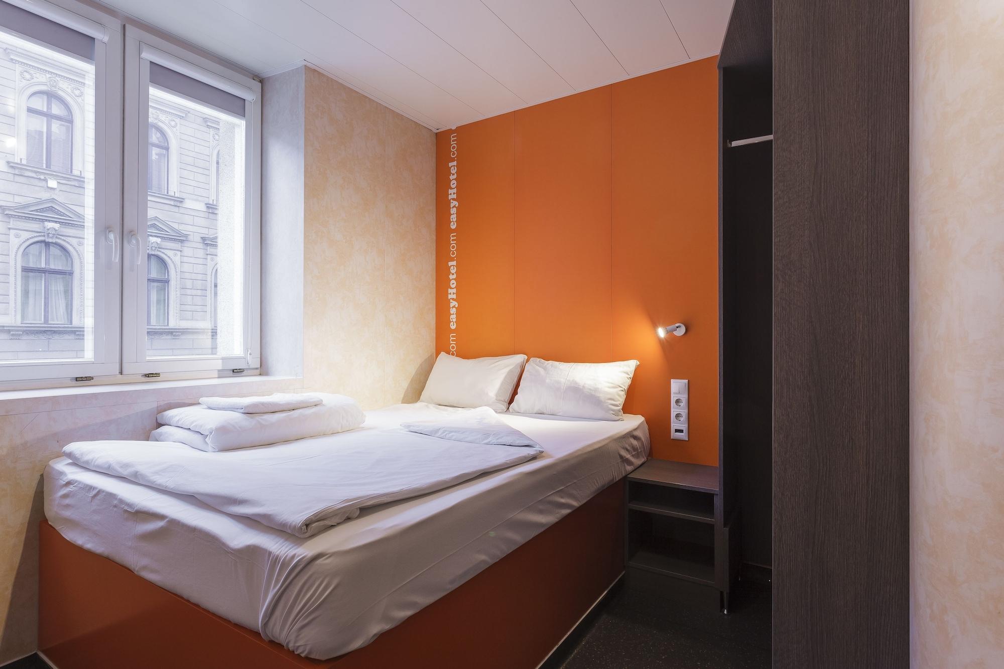 Easyhotel Budapest Oktogon Екстериор снимка