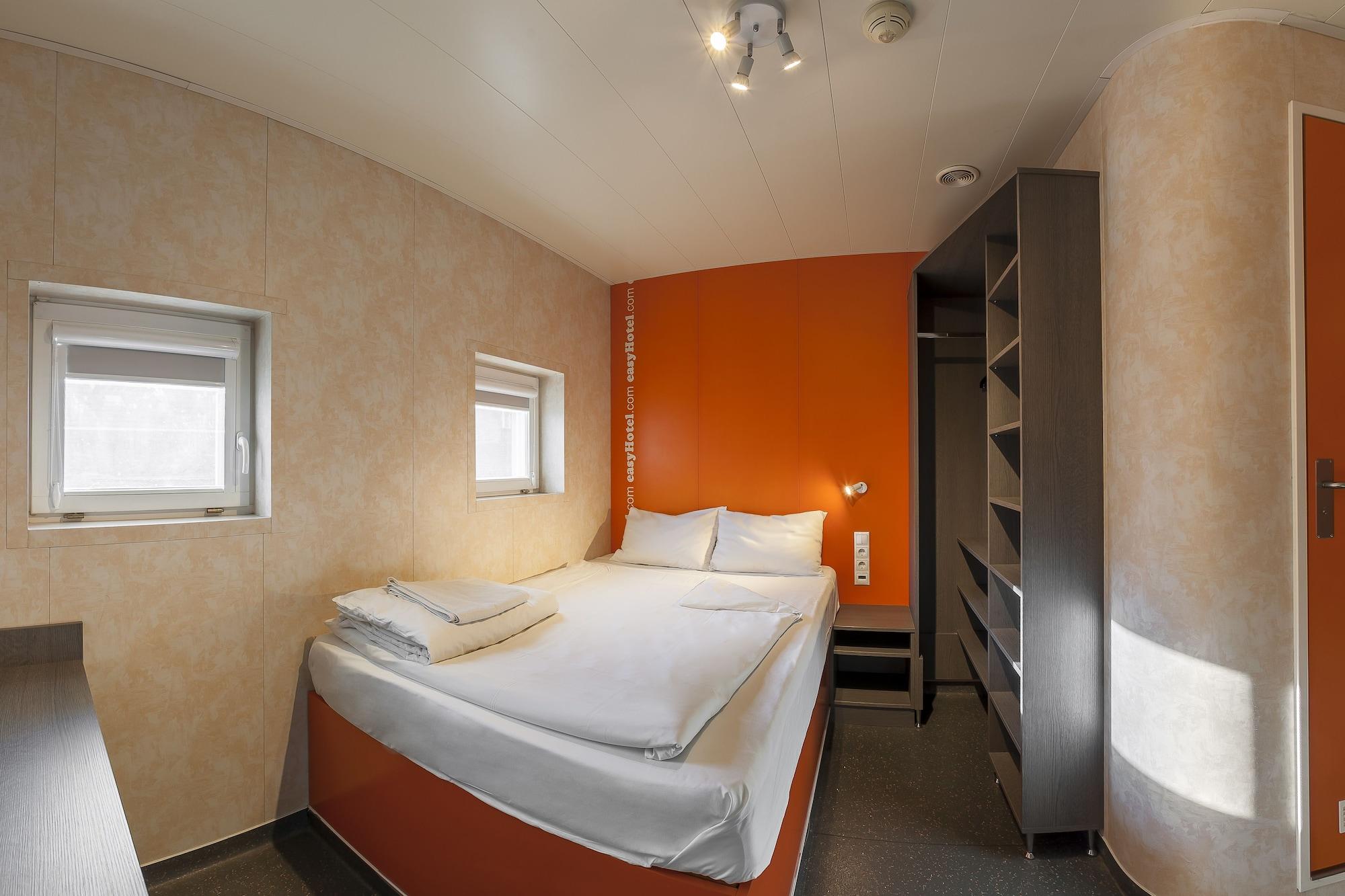 Easyhotel Budapest Oktogon Екстериор снимка