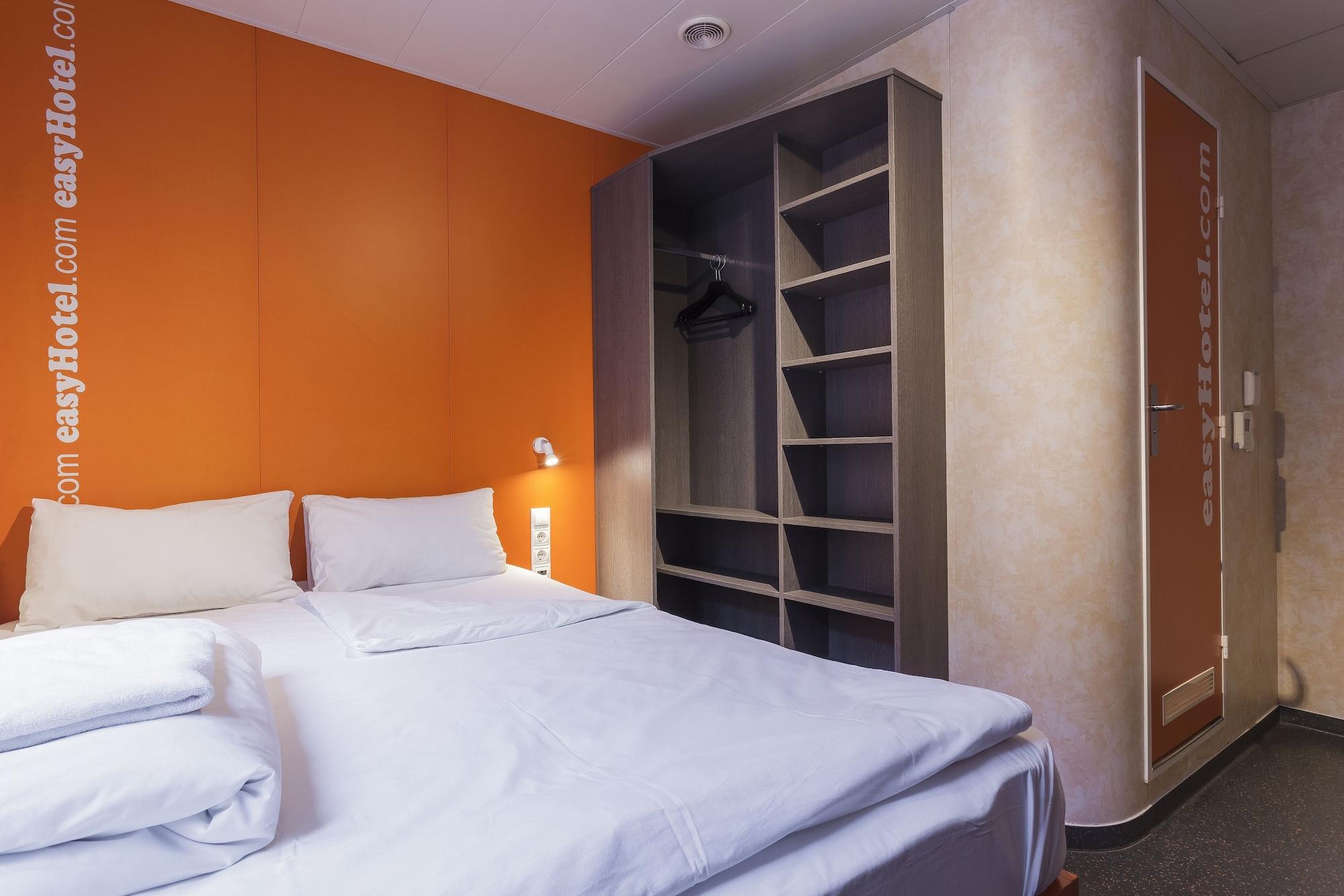 Easyhotel Budapest Oktogon Екстериор снимка