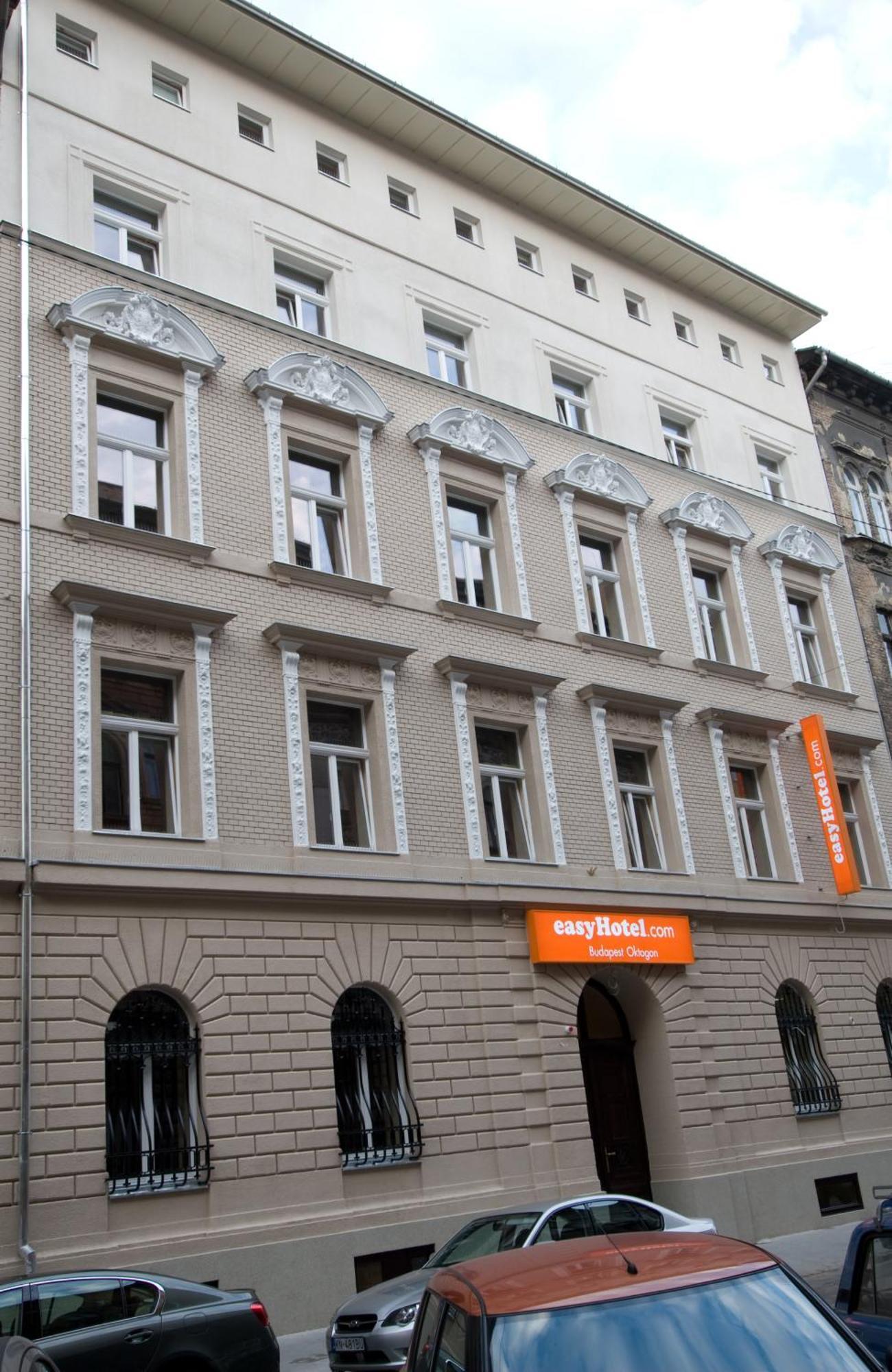 Easyhotel Budapest Oktogon Екстериор снимка