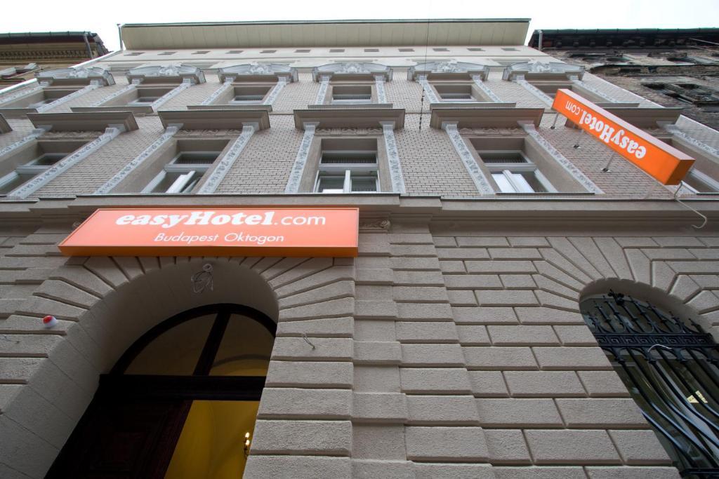 Easyhotel Budapest Oktogon Екстериор снимка