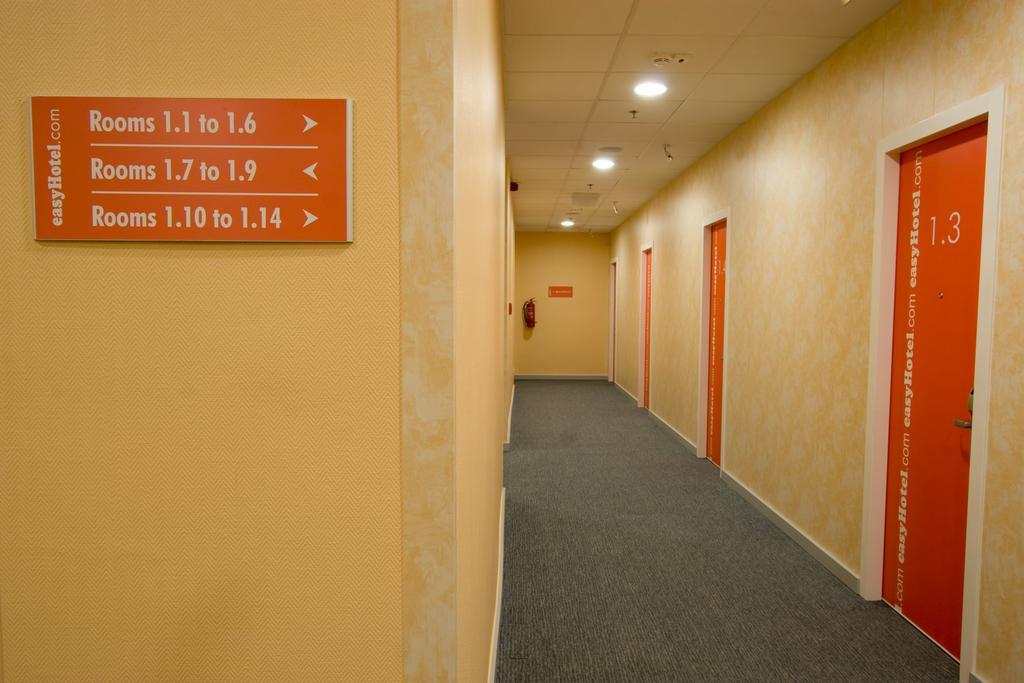 Easyhotel Budapest Oktogon Екстериор снимка