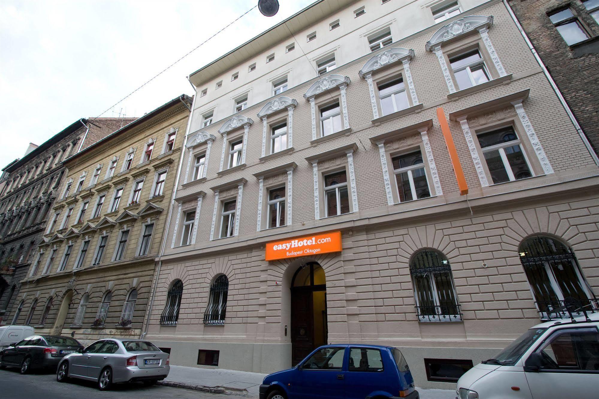 Easyhotel Budapest Oktogon Екстериор снимка